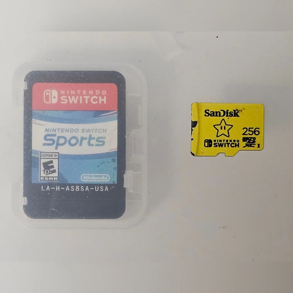 Nintendo Switch Console HAC-001(-01) JoyCon, 4 Controllers, 2 Chargers, More - Picture 5 of 12